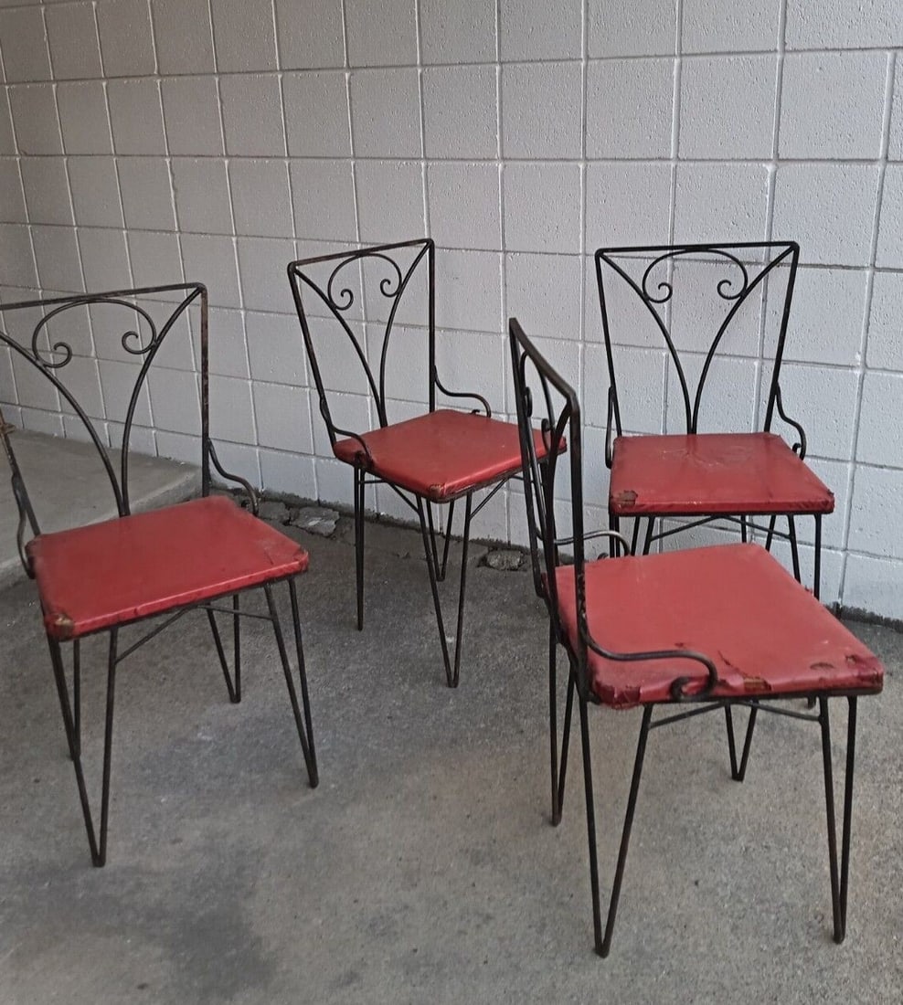 Set of 4 wrought iron patio chairs with hairpin legs (1 of 12)