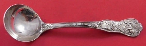 Antique 8 Inch Sterling Silver Gravy Ladle Bacchanalian T&W England: Antique 8 Inch Sterling Silver Gravy Ladle Bacchanalian T&W England An English sterling silver gravy ladle in the Bacchanalian pattern, made by T&W. It measures 8 inches and is not monogrammed. The pi