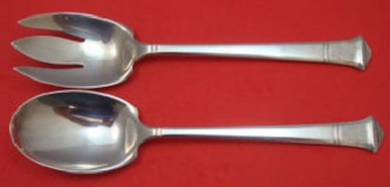 Tiffany & Co. Windham Sterling Silver Salad Serving Set 10": Tiffany & Co. Windham Sterling Silver Salad Serving Set 10" This exquisite Windham Salad Serving Set by Tiffany & Co. features a classic design crafted from high-quality sterling silver. Each piece in