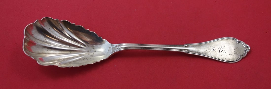 Vanderslice Gothic aka Eureka Sterling Silver Shell Bowl Preserve Spoon 7 1/4": Vanderslice Gothic aka Eureka Sterling Silver Shell Bowl Preserve Spoon 7 1/4" Sterling silver preserve spoon in the Gothic aka Eureka pattern by Vanderslice, featuring a shell bowl and a length of 7 