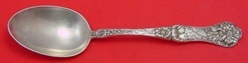 Mount Vernon Yetive Sterling Silver Serving Spoon 8 inches: Mount Vernon Yetive Sterling Silver Serving Spoon 8 inches This elegant serving spoon features the Yetive pattern by Mount Vernon, crafted from high-quality sterling silver. Measuring 8 inches in leng