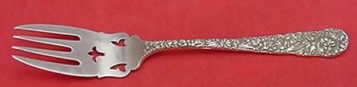 Stieff Chrysanthemum Sterling Silver Pierced Fish Fork 6.5": Stieff Chrysanthemum Sterling Silver Pierced Fish Fork 6.5" This exquisite fish fork is part of the renowned Chrysanthemum pattern by Stieff, crafted from high-quality sterling silver. Measuring 6 1/2