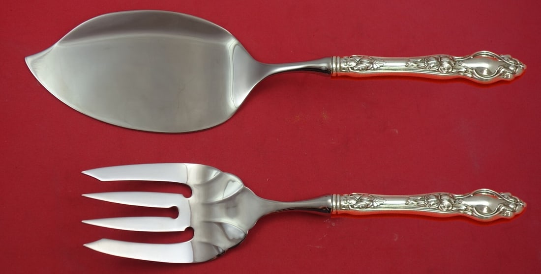 Violet by Wallace Sterling Silver Custom Salmon Serving Set 2-Piece: Violet by Wallace Sterling Silver Custom Salmon Serving Set 2-Piece Enhance your dining experience with this exquisite Violet by Wallace Sterling Silver Salmon Serving Set. Crafted from high-quality s