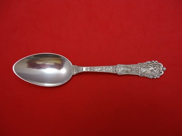Gorham Coligni Sterling Silver 7 Inch Place Soup Spoon: Gorham Coligni Sterling Silver 7 Inch Place Soup Spoon Presenting the Coligni pattern soup spoon by Gorham, crafted from high-quality sterling silver. This elegant place soup spoon measures 7 inches a