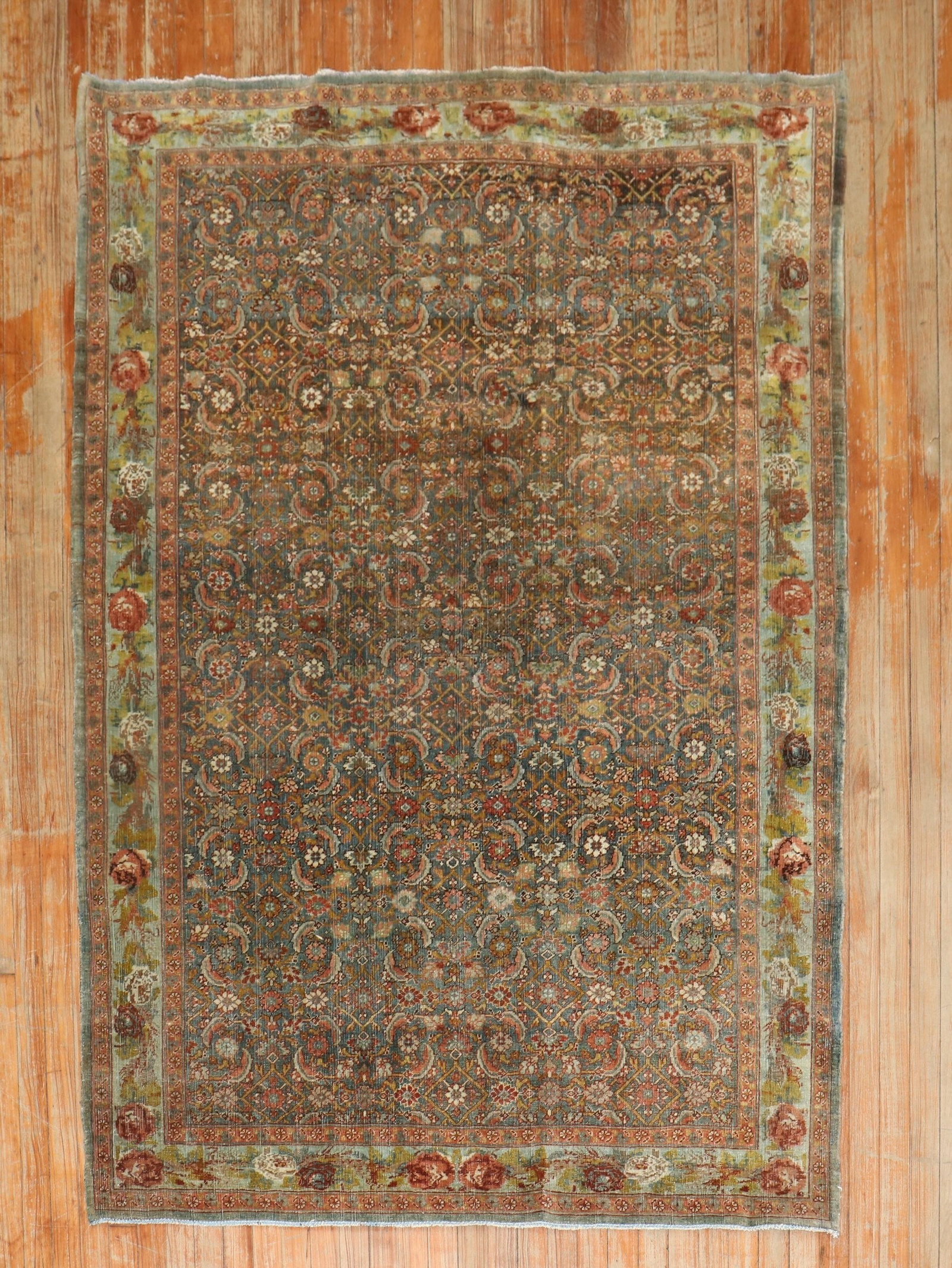 4' 10" x 6' 11" Antique Persian Bidjar Accent Rug (1 of 7)