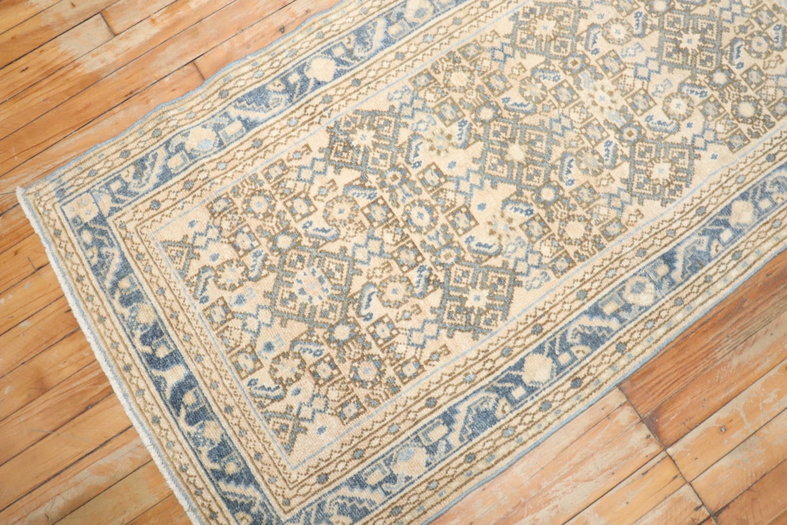 2' 6" x 19' 5" Neutral Persian Hamadan Rug Runner: 2' 6" x 19' 5" Neutral Persian Hamadan Rug Runner Mid-20th century Persian Hamedan runner in a neutral color palette. This narrow, long pre-owned runner features an intricate patterned design. Specifi