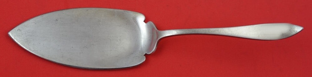 Shreve Buckingham Narrow Sterling Silver 8 Inch Cake Server: Shreve Buckingham Narrow Sterling Silver 8 Inch Cake Server This exquisite 8" jelly cake server from the Buckingham Narrow pattern by Shreve is a timeless addition to any dining experience. Crafted fr
