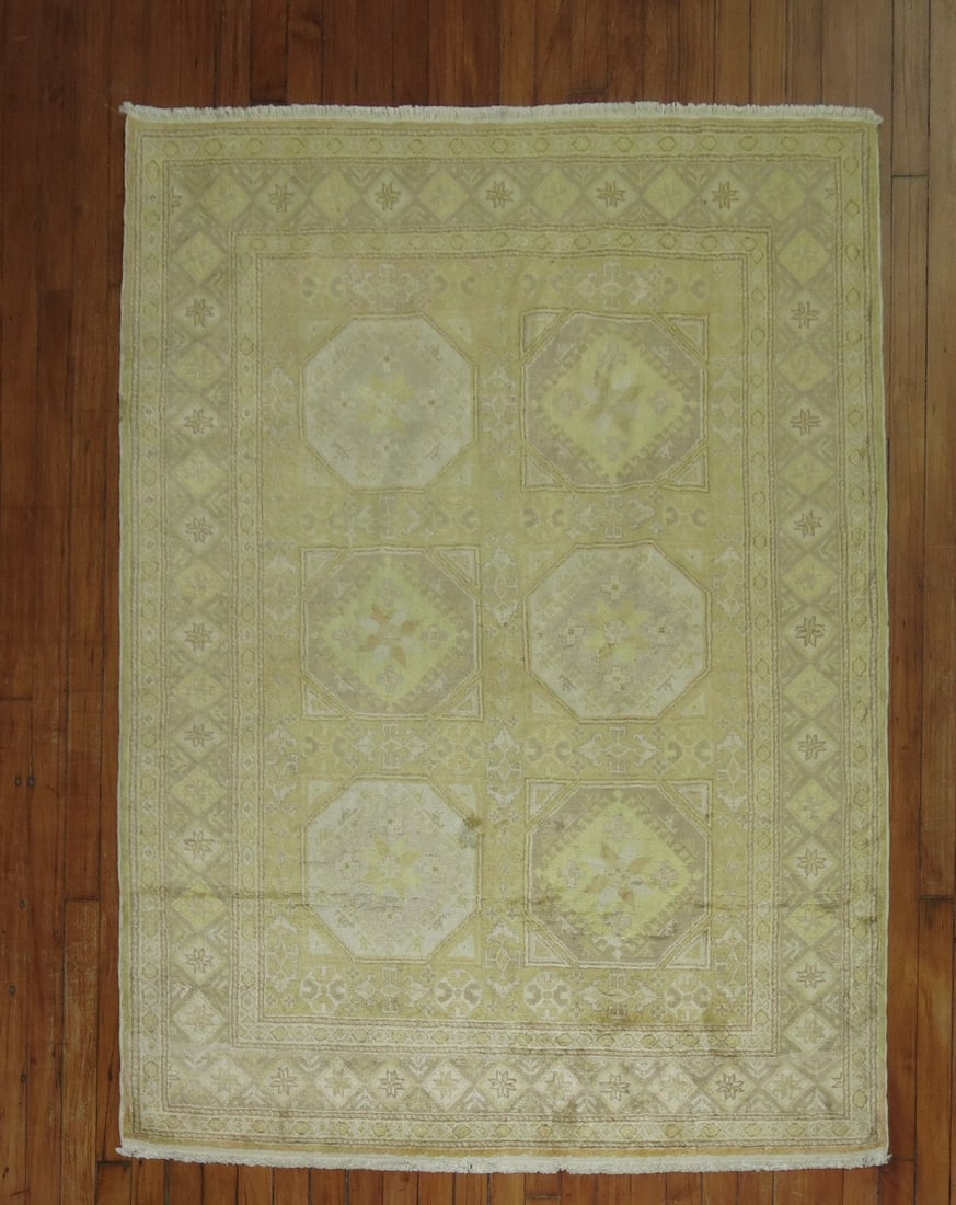 4' 1" x 5' 7" Turkish Keysari Accent Rug in Yellow Cotton: 4' 1" x 5' 7" Turkish Keysari Accent Rug in Yellow Cotton Pre-owned Turkish Keysari accent rug in yellow and cream cotton with a silk-like feel. This circa 1930 piece offers a soft, decorative presenc