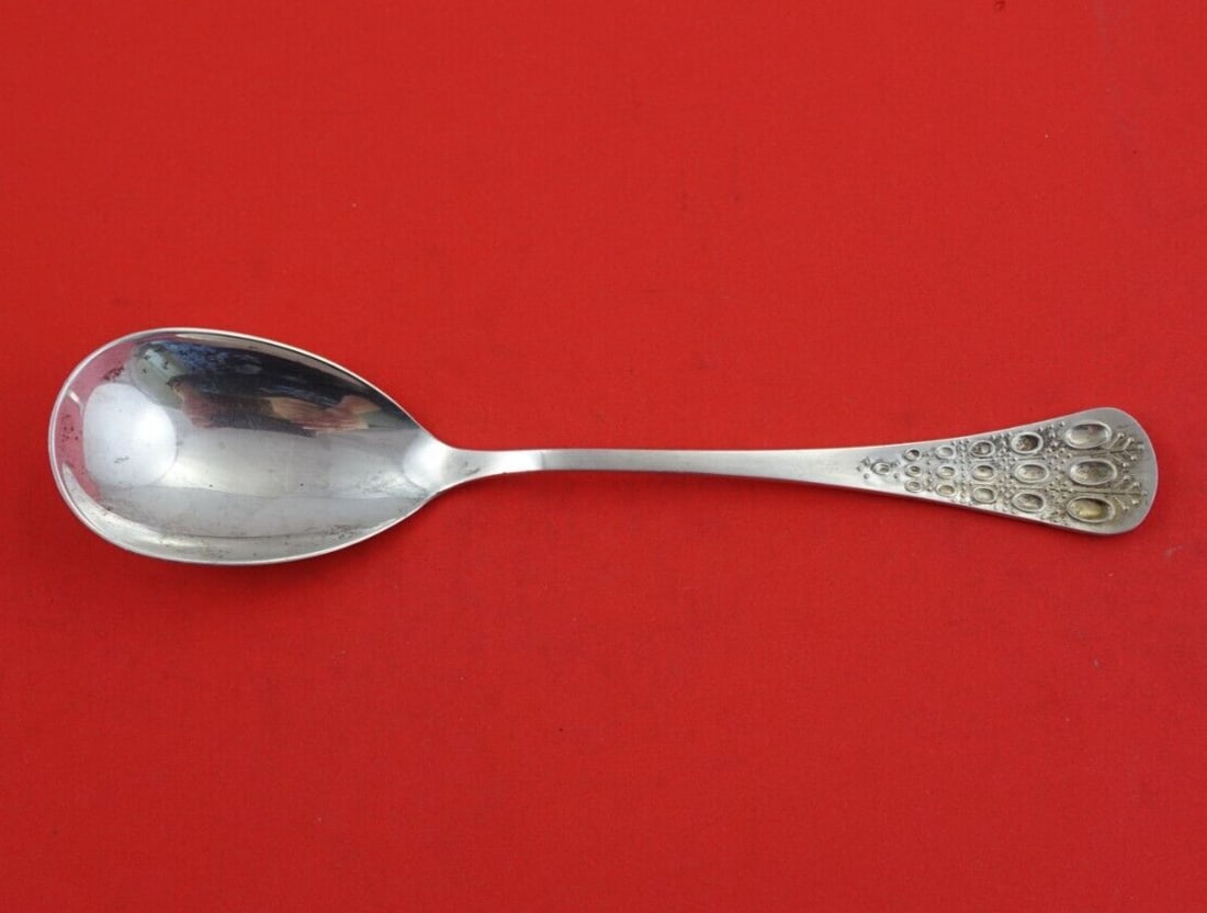 Rosenthal Romance Sterling Silver Ovoid Preserve Spoon 7.5": Rosenthal Romance Sterling Silver Ovoid Preserve Spoon 7.5" Presenting a stunning serving spoon from the esteemed Romance pattern by Rosenthal. Crafted from high-quality sterling silver, this ovoid pr