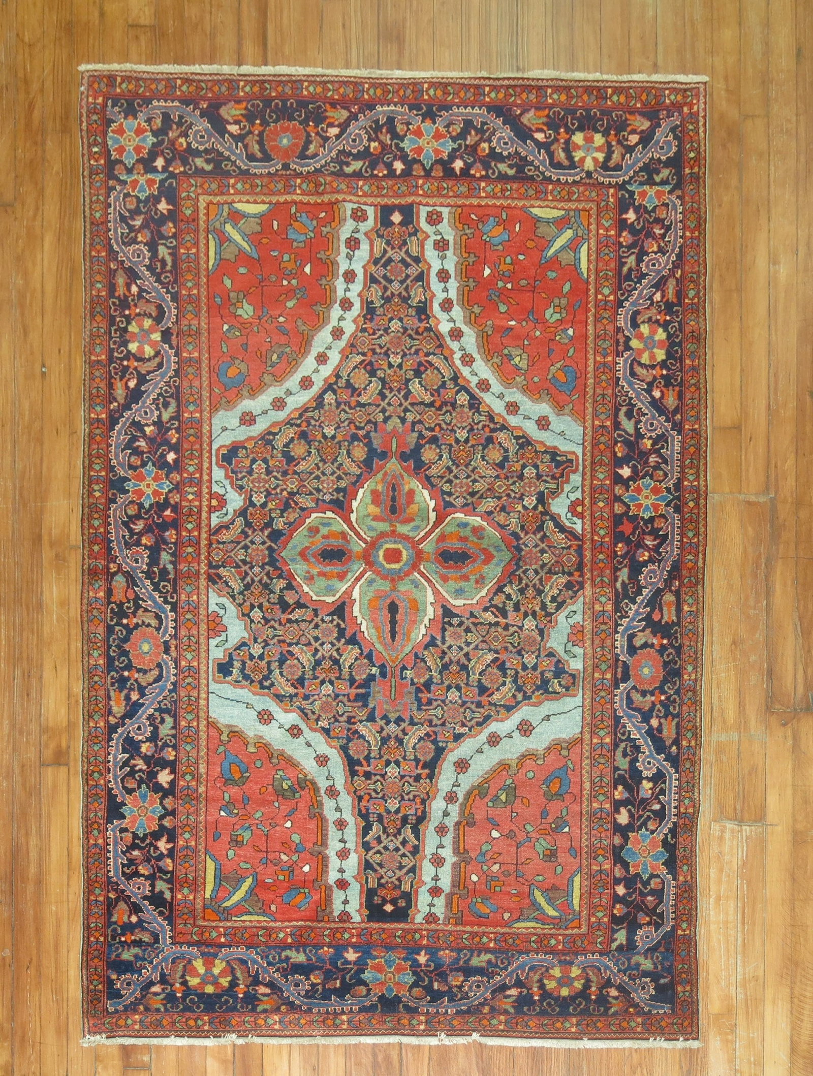 4' 3" x 6' 3" Accent Malayer Persian Rug Early 20th Century: 4' 3" x 6' 3" Accent Malayer Persian Rug Early 20th Century Early 20th century Persian Mishan Malayer accent rug. This pre-owned rug features the Malayer type and is presented in an accent size. Speci
