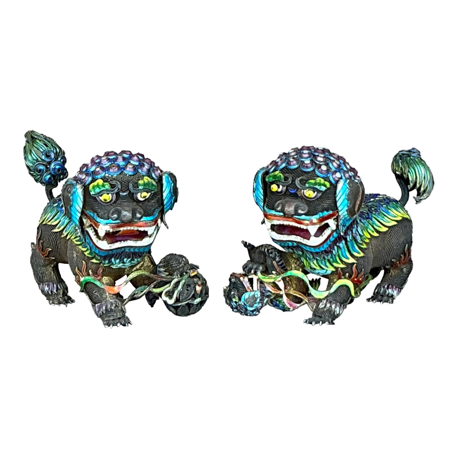 Vintage Chinese Sterling Silver Enameled Foo Dogs Set of 2: Vintage Chinese Sterling Silver Enameled Foo Dogs Set of 2 This exquisite set of two vintage Chinese enameled Foo Dogs is crafted from 925 sterling silver, showcasing remarkable detail and artistry. T
