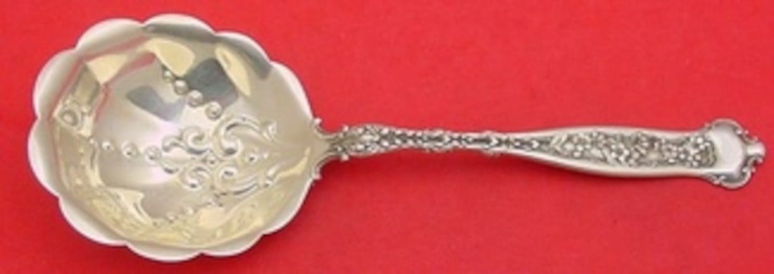 Whiting Dresden Sterling Silver Berry Spoon Ruffled Edge 8.75 inches: Whiting Dresden Sterling Silver Berry Spoon Ruffled Edge 8.75 inches This exquisite serving spoon features the elegant Dresden pattern by Whiting, crafted from high-quality sterling silver. The spoon 