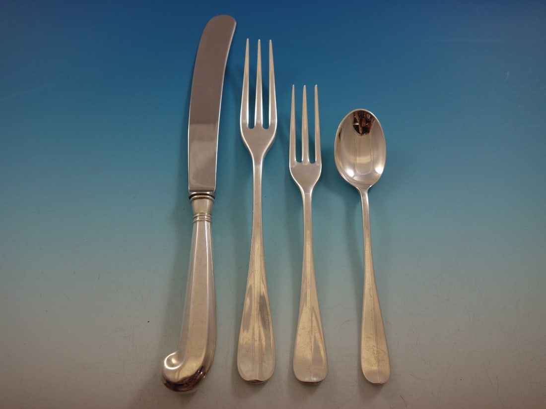 Stieff Queen Anne Williamsburg Sterling Silver Flatware Set 52 Pcs with Storage Chest (1 of 8)