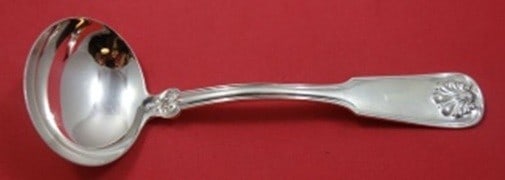 Tiffany Co Shell and Thread Sterling Silver Gravy Ladle 7 1/4: Tiffany Co Shell and Thread Sterling Silver Gravy Ladle 7 1/4 Tiffany and Co Shell and Thread sterling silver gravy ladle with a plain bowl. It is post-1940, made in the United States, and is not mono