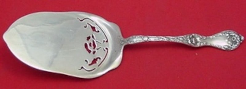 Sterling Pierced Pie Server Les Cinq Fleurs Pattern Flat Handle 9 1/8 Inch (1 of 2)
