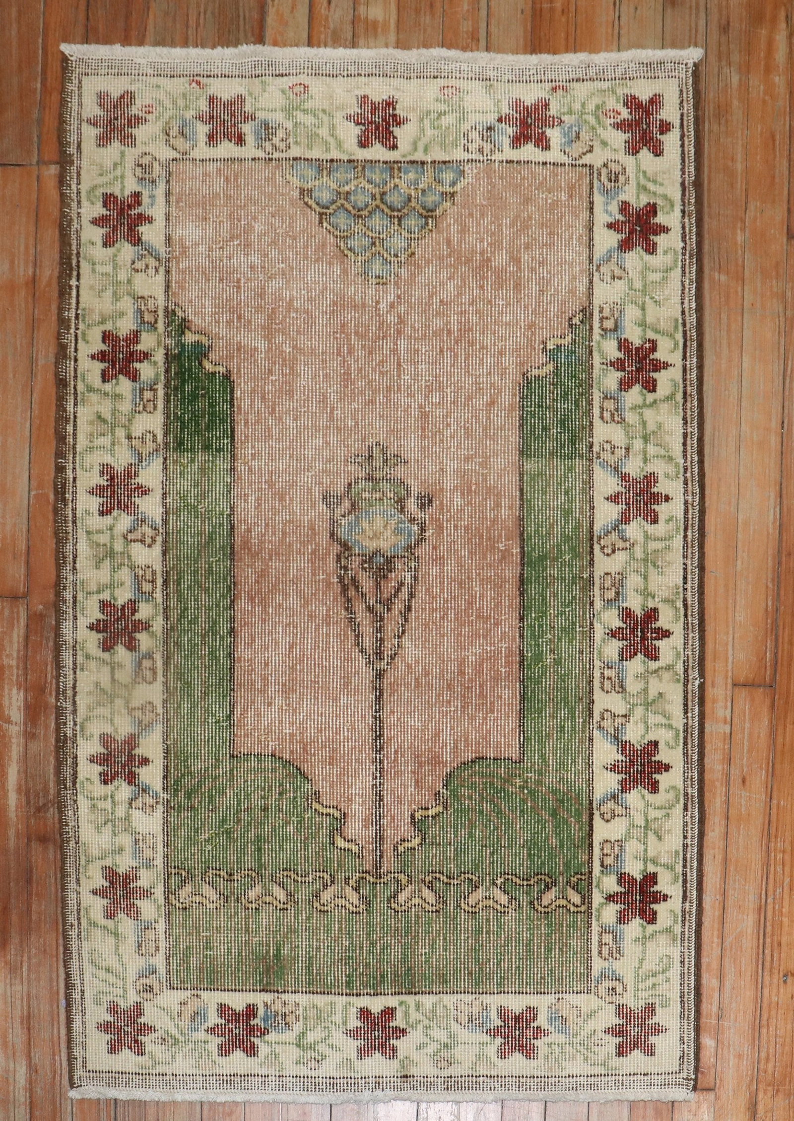 2' 10" x 4' 1" Anatolian Turkish Prayer Rug: 2' 10" x 4' 1" Anatolian Turkish Prayer Rug Mid-20th century Turkish prayer rug with an Anatolian design and worn, shabby chic character. This pre-owned small rug offers a distinctive vintage look. Sp