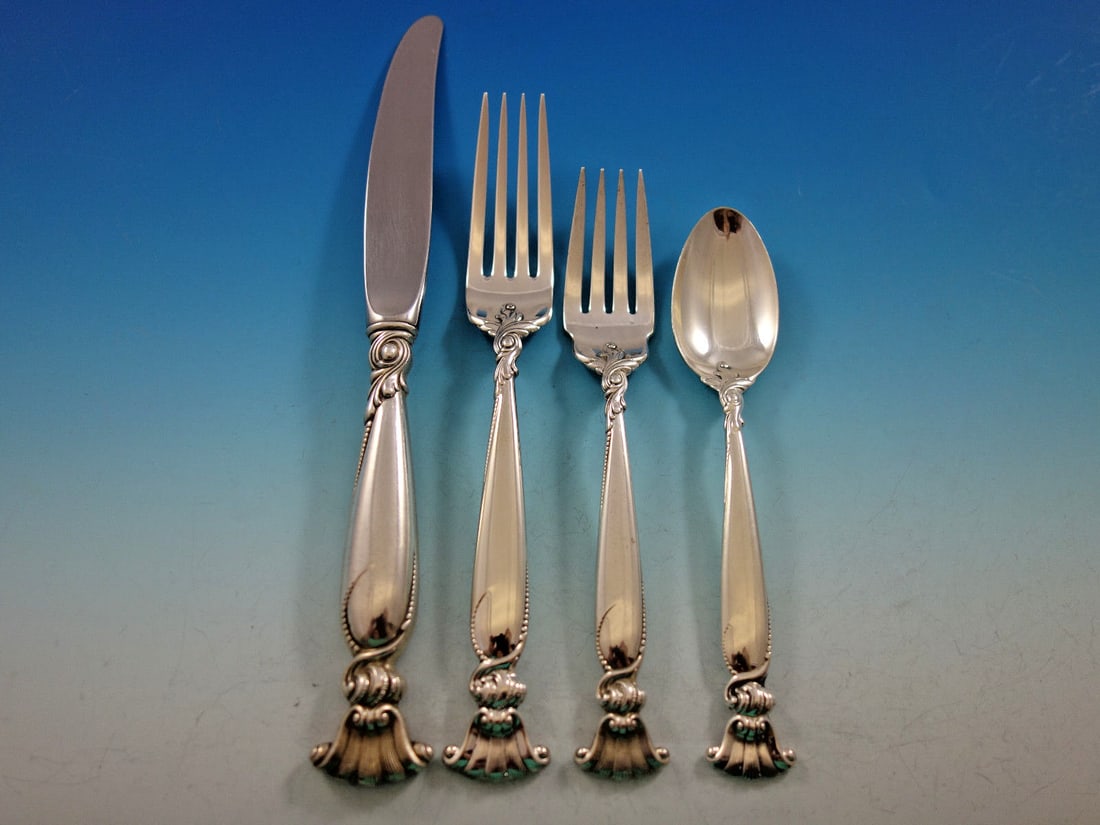 Wallace Romance of the Sea Sterling Silver Flatware Set 24 Pieces with Caddy: Wallace Romance of the Sea Sterling Silver Flatware Set 24 Pieces with Caddy Enhance your dining experience with the Romance of the Sea flatware set by Wallace. This elegant collection consists of 24 