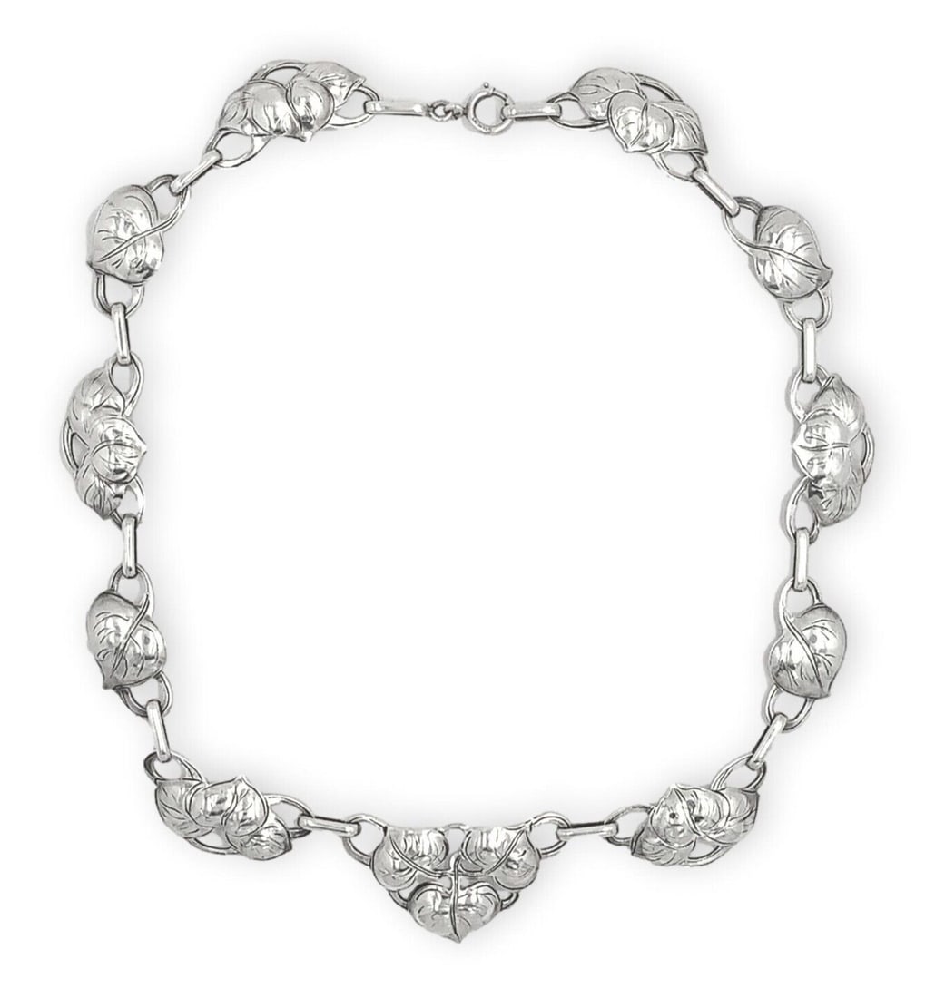 Authentic Kalo Sterling Silver Leaf Necklace by Bjarne Axness: Authentic Kalo Sterling Silver Leaf Necklace by Bjarne Axness This exquisite Sterling Kalo Leaf Necklace showcases the artistry of Bjarne Axness, a skilled craftsman from the Kalo Silver Shop in Illin