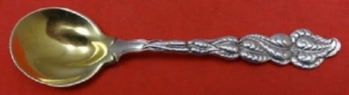Tiffany and Co Ailanthus Sterling Silver Sherbet Spoon Pinched 5 3/8 Inch: Tiffany and Co Ailanthus Sterling Silver Sherbet Spoon Pinched 5 3/8 Inch This exquisite Ailanthus sherbet spoon by Tiffany and Co. is crafted from high-quality sterling silver and features a stunning