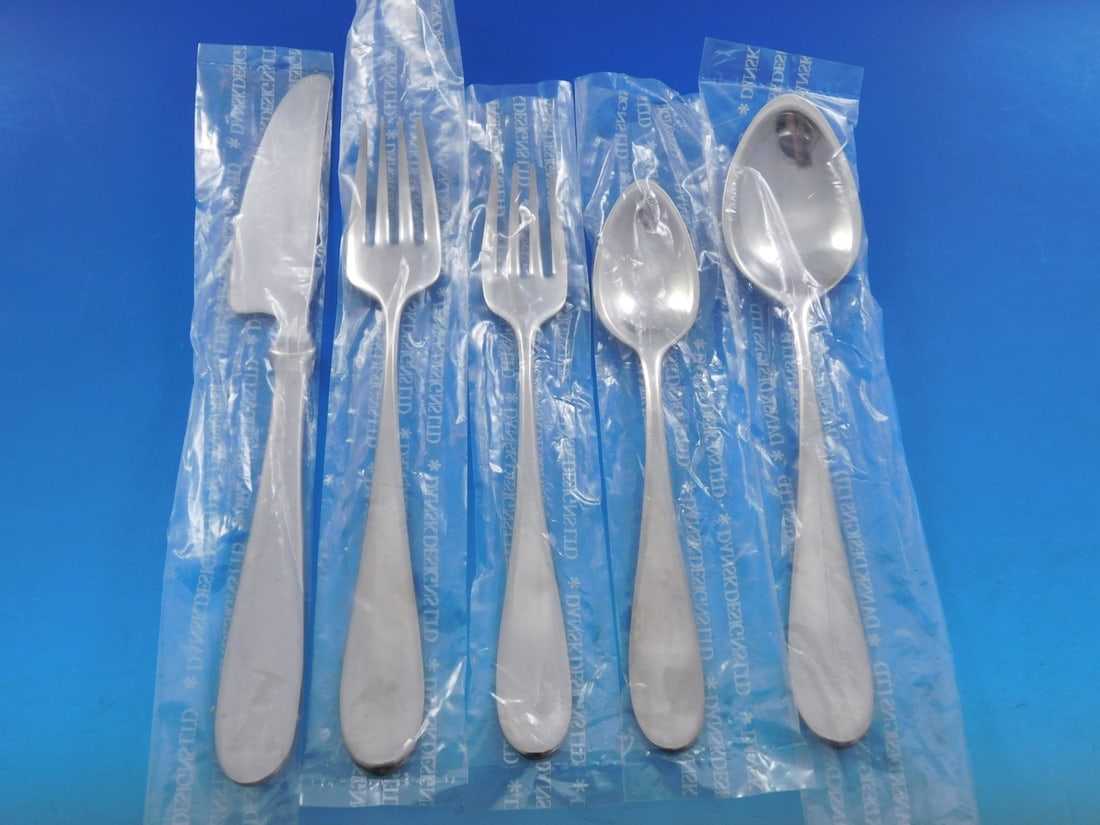 60 Piece Classique Stainless Flatware Set for 12 with Wooden Caddy (1 of 5)