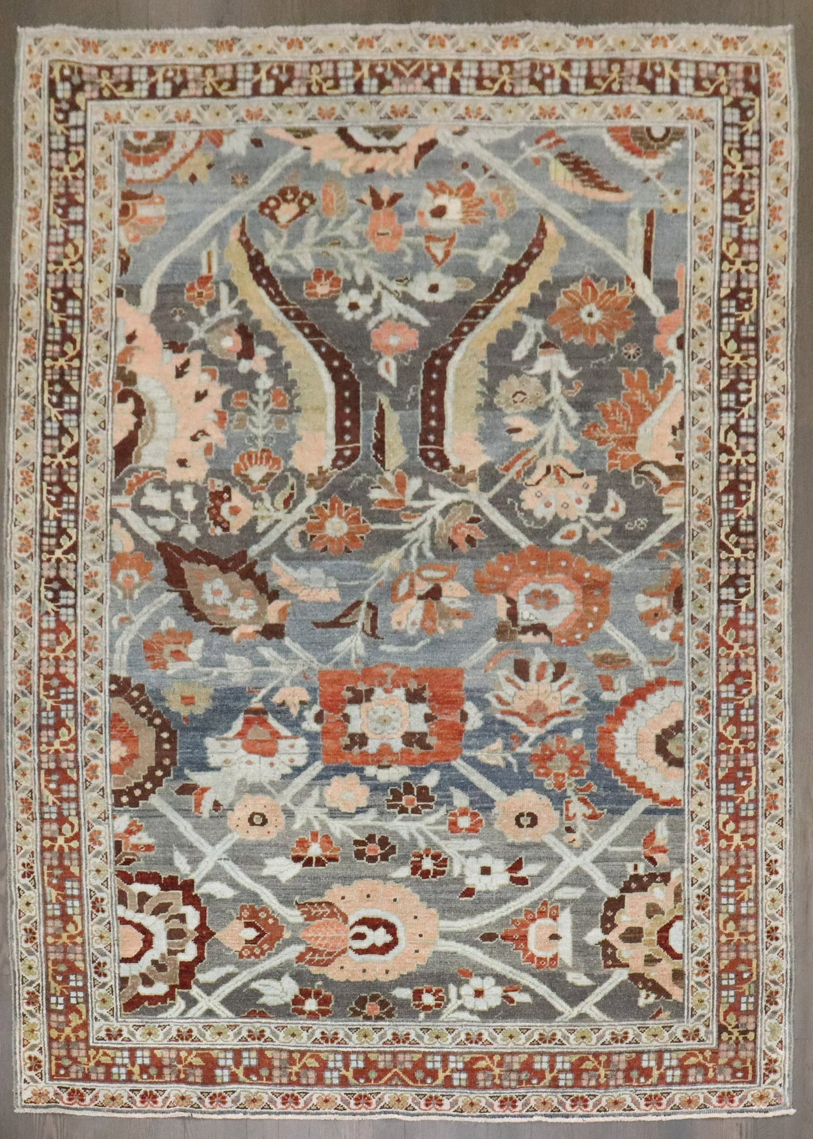 4' 8" x 6' Persian Malayer Accent Rug: 4' 8" x 6' Persian Malayer Accent Rug A pre-owned 1920s Persian Malayer accent rug with a formal square format. This piece is identified as a Malayer rug and is offered in accent size. Specifications 