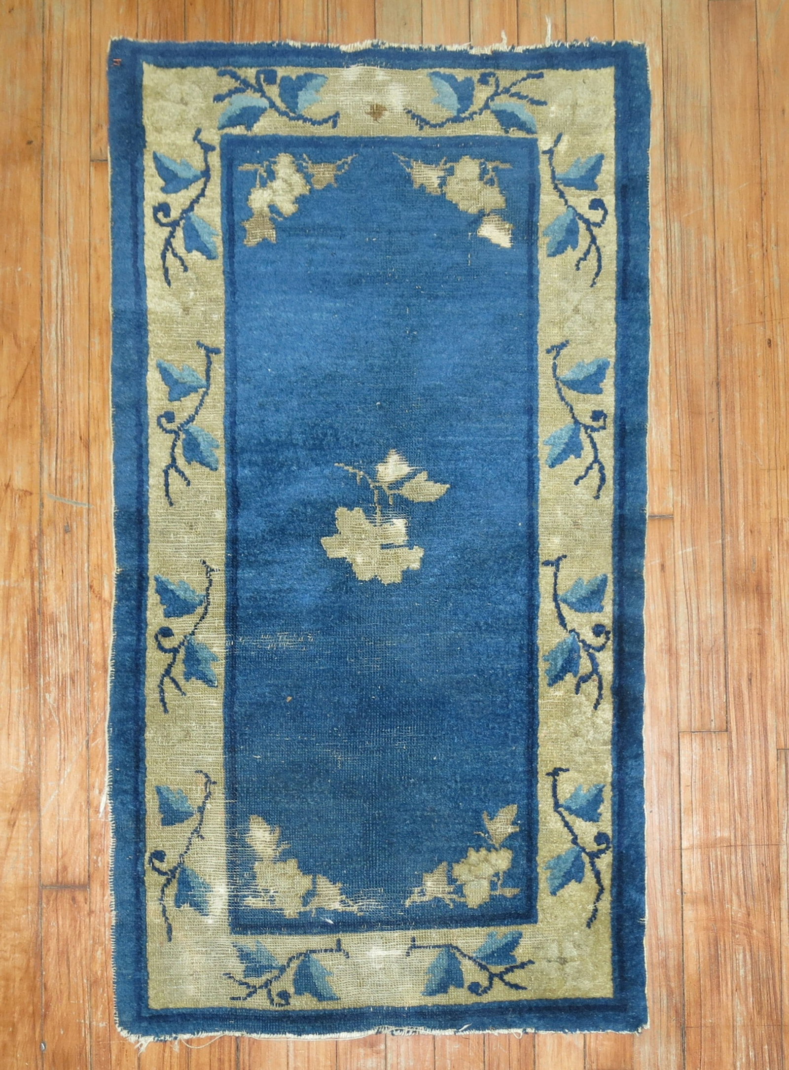 2' 1" x 3' 8" Early 20th Century Chinese Yastik Rug (1 of 6)