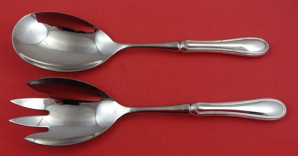 Wallace-Italy Giorgio Sterling Silver Salad Serving Set 2pc: Wallace-Italy Giorgio Sterling Silver Salad Serving Set 2pc Enhance your dining experience with this elegant 2-piece salad serving set by Wallace-Italy, featuring the sophisticated Giorgio pattern. Ea