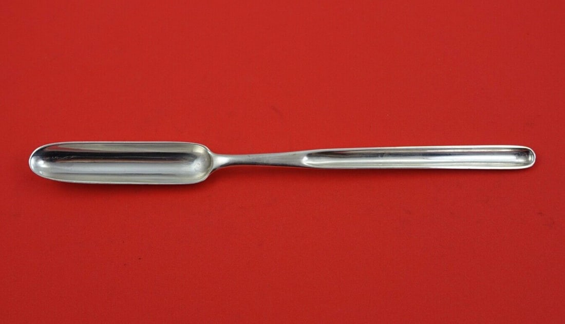 Georgian Sterling Silver Marrow Scoop London 1808 Monogrammed 9 in: Georgian Sterling Silver Marrow Scoop London 1808 Monogrammed 9 in This exquisite English Georgian Marrow Scoop is crafted from sterling silver and dates back to 1808. With a length of 9 inches, it sh