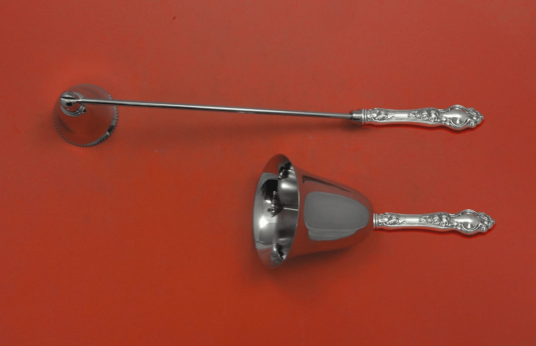 Wallace Violet Sterling Silver 2pc Hostess Set with Stainless Implements: Wallace Violet Sterling Silver 2pc Hostess Set with Stainless Implements Enhance your dining experience with this exquisite 2-piece Hostess Set from Wallace, featuring the elegant Violet pattern. Craf