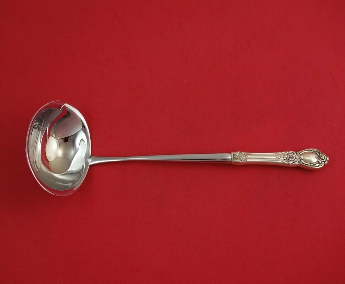 Oneida Stanton Hall Sterling Silver Soup Ladle 11.5": Oneida Stanton Hall Sterling Silver Soup Ladle 11.5" Experience timeless elegance with this Stanton Hall by Oneida Sterling Silver Soup Ladle. Featuring a beautifully crafted hollow handle made of ste