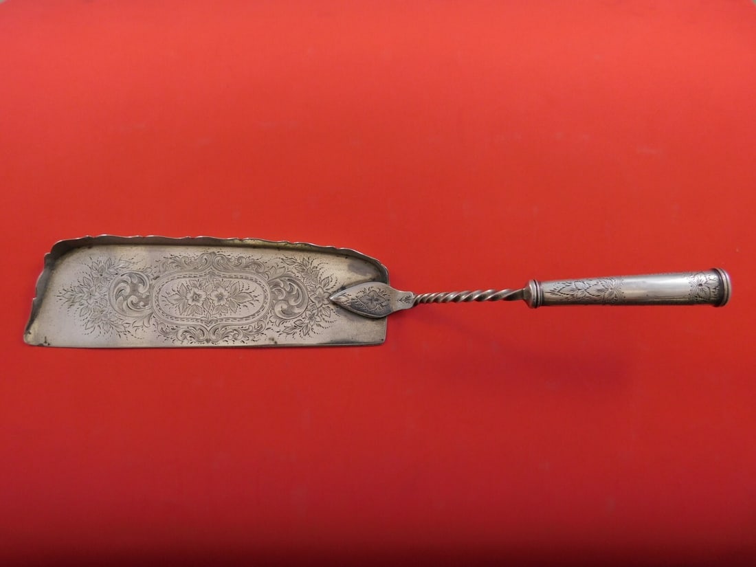 William Gale 14 Inch Sterling Silver Bright-Cut Crumber: William Gale 14 Inch Sterling Silver Bright-Cut Crumber This elegant 14-inch crumber by William Gale is crafted from high-quality sterling silver. The bright-cut design adds a touch of sophistication,