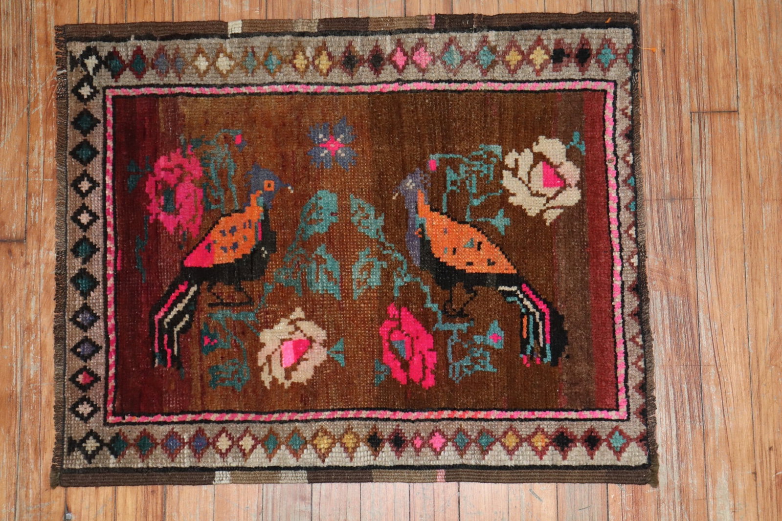 1' 10" x 2' 4" Turkish Kars Yastik Rug with 2 Pigeons: 1' 10" x 2' 4" Turkish Kars Yastik Rug with 2 Pigeons Vintage mid-20th century Turkish Anatolian pictorial yastik rug featuring a double pigeon motif with floral patterns. Pre-owned condition. Specifi
