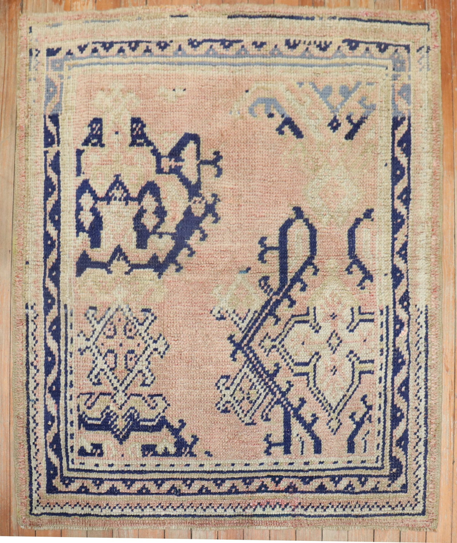 3' 1" x 3' 8" Antique Oushak Square Rug Pink Blue: 3' 1" x 3' 8" Antique Oushak Square Rug Pink Blue Antique 1920s Oushak square rug in soft pink and blue. This pre-owned small rug features a classic square format and retains the character of an antiq