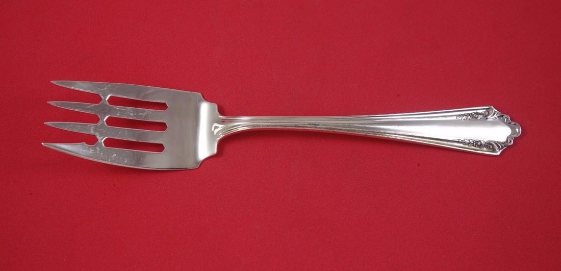 Alvin Shenandoah Sterling Silver Cold Meat Fork 8.5 Inch: Alvin Shenandoah Sterling Silver Cold Meat Fork 8.5 Inch This exquisite cold meat fork is part of the Shenandoah pattern by Alvin, crafted from high-quality sterling silver. Measuring 8 1/2 inches, th