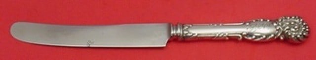Reed and Barton La Reine Sterling Silver Dinner Knife 9 3/4": Reed and Barton La Reine Sterling Silver Dinner Knife 9 3/4" Sterling silver dinner knife in the La Reine pattern by Reed & Barton. This pre-owned piece is monogrammed, with monograms that vary, and i