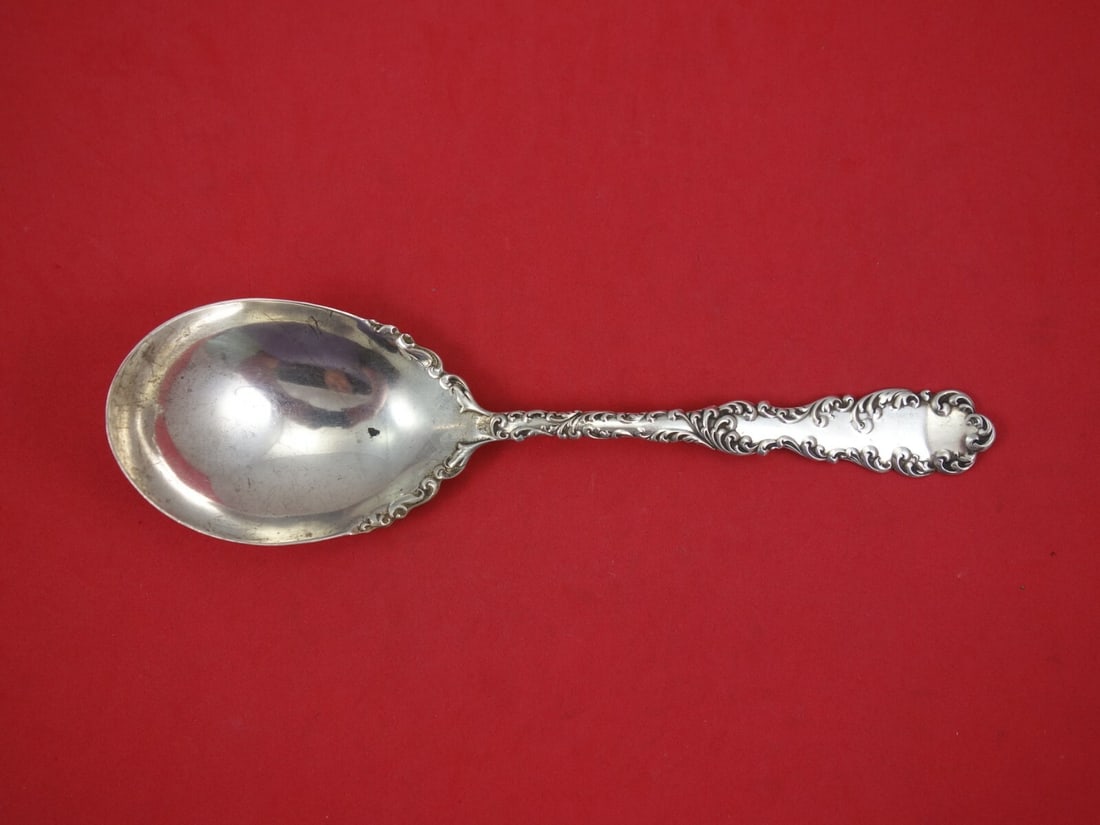 Wallace Waverly Sterling Silver Berry Spoon 8 3/4 inches: Wallace Waverly Sterling Silver Berry Spoon 8 3/4 inches This exquisite Waverly Berry Spoon, crafted by Wallace, showcases the elegant design associated with the Waverly pattern. Made from high-qualit