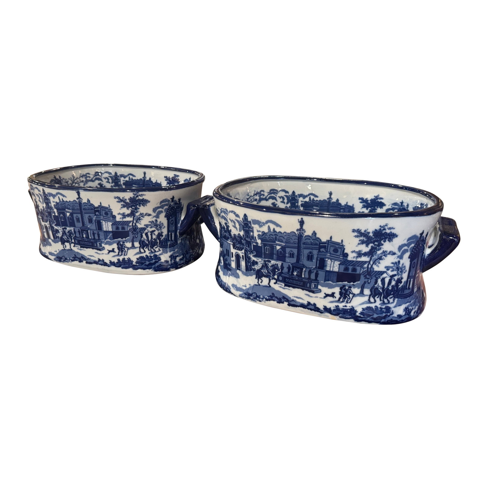 Set of 2 Vintage Chinese Porcelain Jardinieres with Architectural Design: Set of 2 Vintage Chinese Porcelain Jardinieres with Architectural Design This exquisite pair of vintage Chinese porcelain jardinieres is a stunning addition to any decor. Crafted in China circa 1990, 