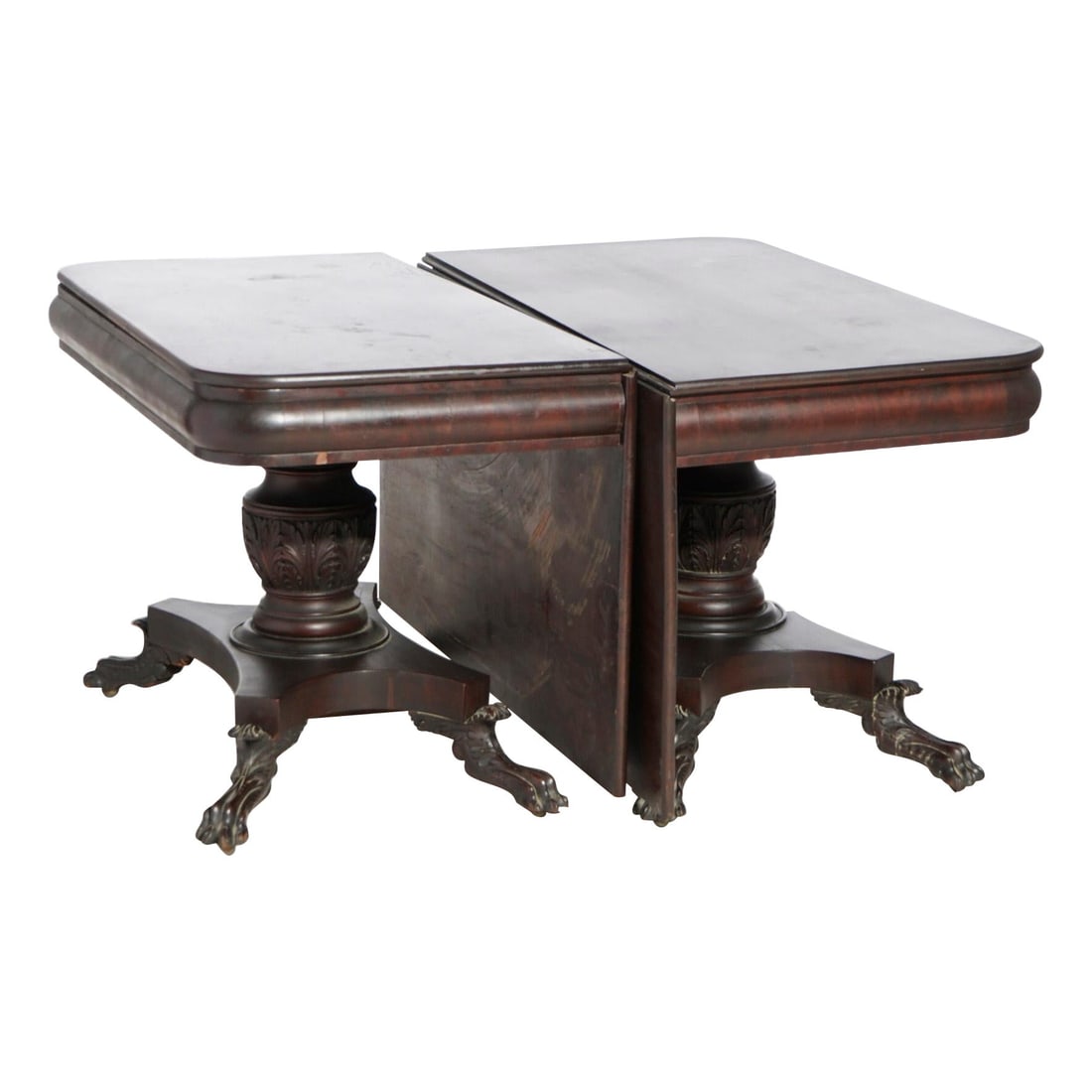 Antique American Empire Greco Flame Mahogany Double Pedestal Table c1840: Antique American Empire Greco Flame Mahogany Double Pedestal Table c1840 This exquisite antique American Empire Greco banquet table, dating back to circa 1840, exemplifies the elegance of Neoclassical