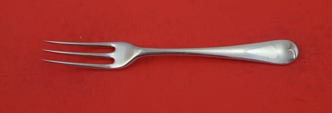 James Robinson Sterling Silver 3-Tine Salad Fork English Round 6 5/8": James Robinson Sterling Silver 3-Tine Salad Fork English Round 6 5/8" This exquisite salad fork from the English Round pattern by James Robinson showcases a classic design with a 3-tine handle that el