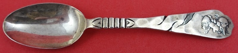 Sterling Silver Demitasse Spoon with Soldier Motif Medallion Etruscan Pattern: Sterling Silver Demitasse Spoon with Soldier Motif Medallion Etruscan Pattern This is a sterling silver demitasse spoon by Knowles in the Medallion, also known as Etruscan, pattern. The spoon features