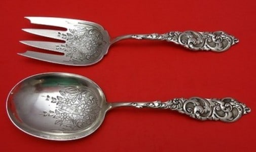Frank Whiting Gladstone Sterling Silver Salad Serving Set 2pc 9 1/4": Frank Whiting Gladstone Sterling Silver Salad Serving Set 2pc 9 1/4" Enhance your dining experience with this exquisite Gladstone Salad Serving Set by Frank Whiting. Crafted from high-quality sterling