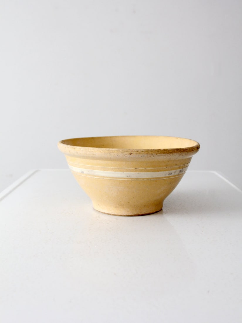 Antique Yellowware Farmhouse Bowl with White Stripes 11.75" (1 of 10)