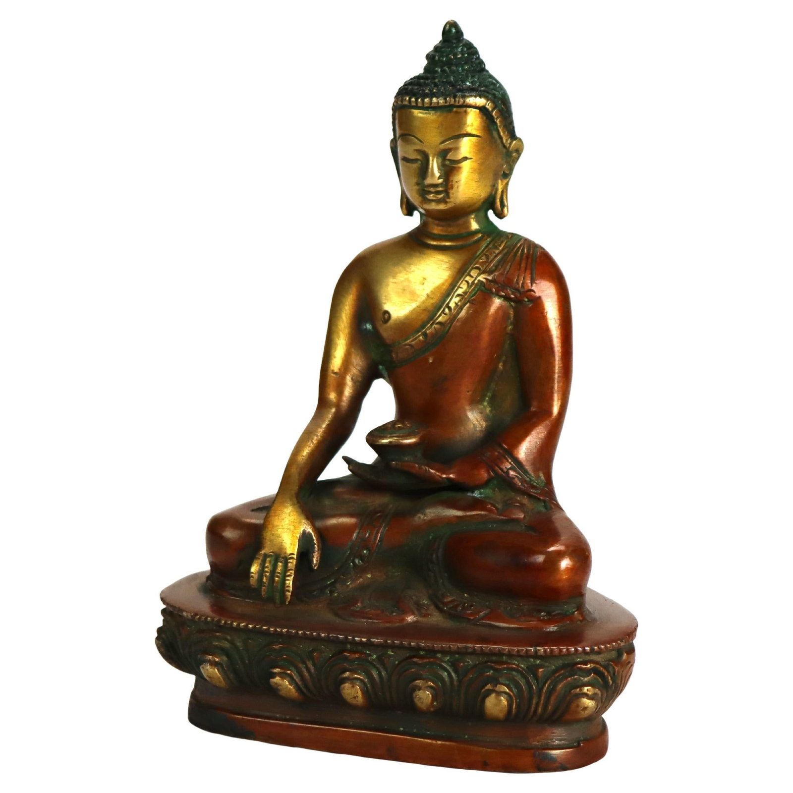 Antique Bronze Buddha Figure Circa 1920 Meditative Pose: Antique Bronze Buddha Figure Circa 1920 Meditative Pose This exquisite antique bronze Buddha figure, crafted circa 1920, showcases a serene representation of Buddha seated in a meditative pose on a be