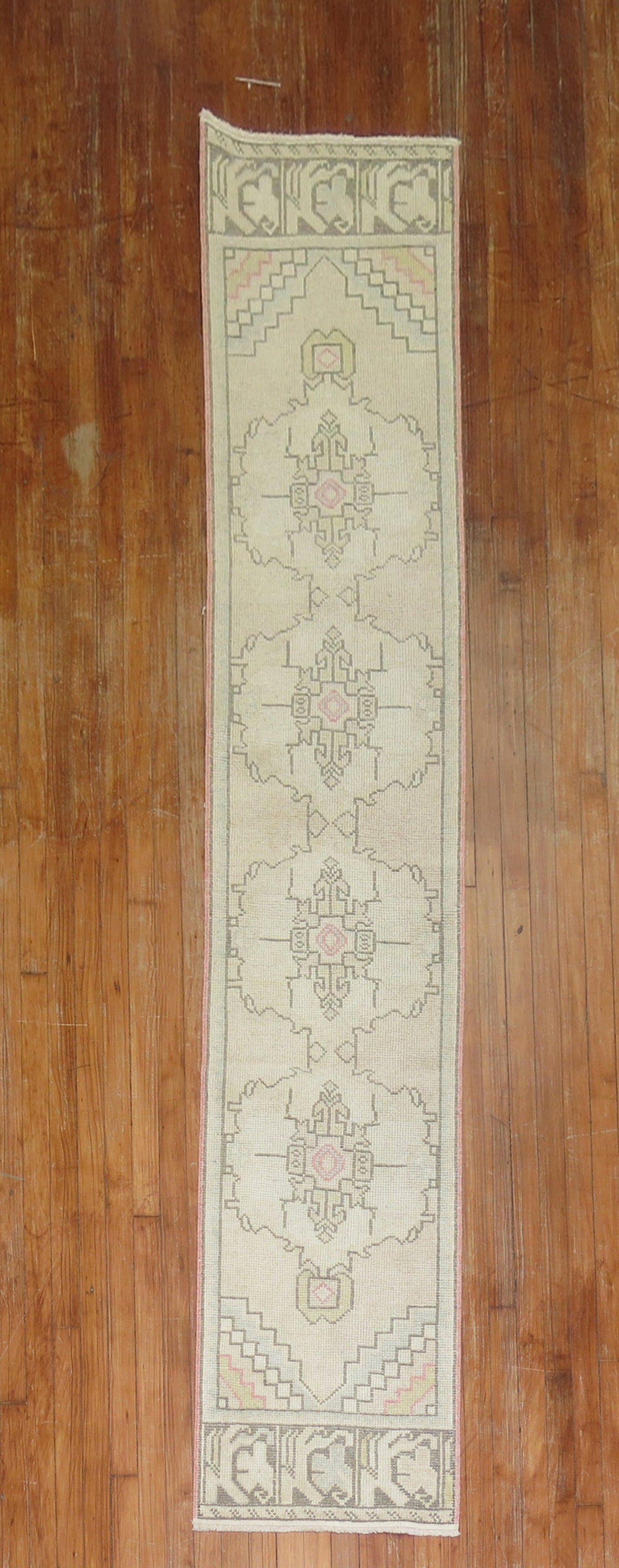 1' 10" x 9' 3" Oushak Turkish Runner Rug Mid 20th Century: 1' 10" x 9' 3" Oushak Turkish Runner Rug Mid 20th Century Vintage mid-20th century Turkish Oushak runner with pink hues in a narrow runner format. Pre-owned. Specifications Origin: Turkey Type: Oushak
