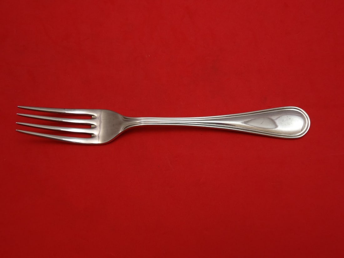 Carrs English Thread sterling silver fork 7 1/4": Carrs English Thread sterling silver fork 7 1/4" A Carrs regular fork in the English Thread pattern, made of sterling silver. It is not monogrammed and is in excellent pre-owned condition. Country of 