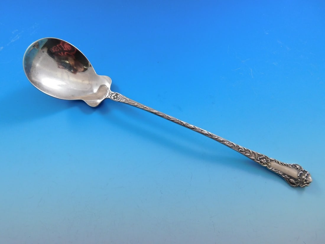 Gorham Poppy Sterling Silver Lettuce Spoon 9 Inch Classic Design: Gorham Poppy Sterling Silver Lettuce Spoon 9 Inch Classic Design This exquisite lettuce spoon features the iconic Poppy pattern by Gorham, crafted from high-quality sterling silver. Measuring 9 inches