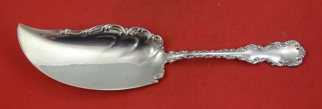Whiting Gorham Louis XV Sterling Silver Ice Cream Server 9.25": Whiting Gorham Louis XV Sterling Silver Ice Cream Server 9.25" This exquisite ice cream server is crafted from sterling silver and features the elegant Louis XV pattern by Whiting Gorham. Measuring 9 