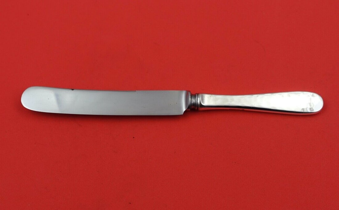 Porter Blanchard Round Sterling Silver Regular Knife 8 3 8 Inch: Porter Blanchard Round Sterling Silver Regular Knife 8 3 8 Inch This is a Porter Blanchard sterling silver regular knife in the Round pattern, featuring a blunt stainless blade and a solid hammered st