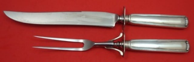 Marie Louise Sterling Silver Carving Set 2pc by Blackinton Towle: Marie Louise Sterling Silver Carving Set 2pc by Blackinton Towle Presenting a stunning 2-piece roast carving set from the Marie Louise pattern, crafted by Blackinton and Towle. This exquisite set, dat