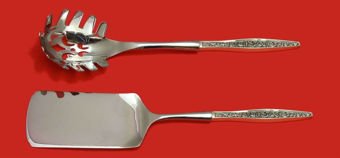 2pc Italian serving set Reed Barton Renaissance Scroll sterling silver: 2pc Italian serving set Reed Barton Renaissance Scroll sterling silver A two-piece Renaissance Scroll serving set by Reed & Barton, made in Italy. This custom-made hollow handle set is crafted in ster